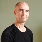 Martin-Poirier-photo-bio-1-e1661373943218